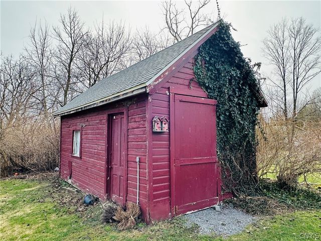 12 Johnston, Seneca Falls, NY 13148