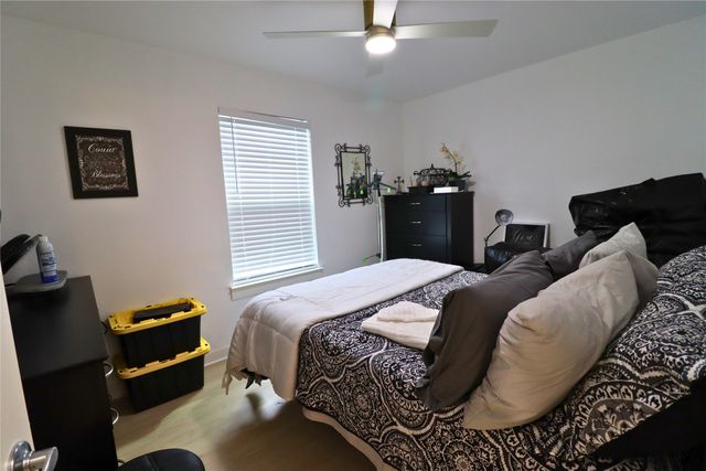 309 Thomas Street, Terrell, TX 75160