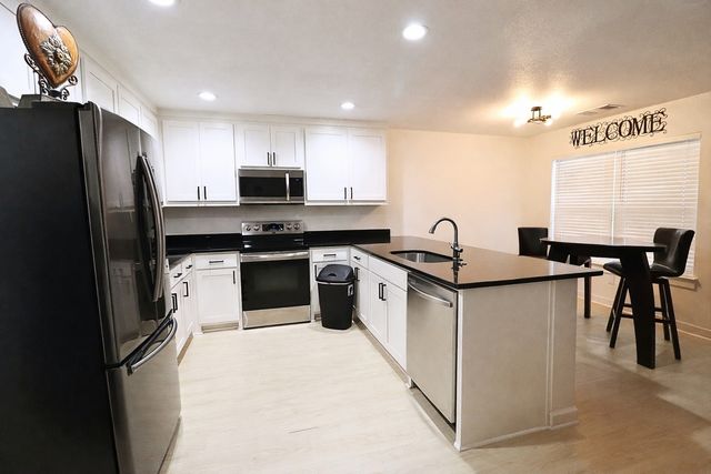 309 Thomas Street, Terrell, TX 75160