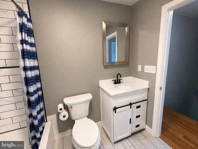 25 TURNBRIDGE DR, Lancaster, PA 17603
