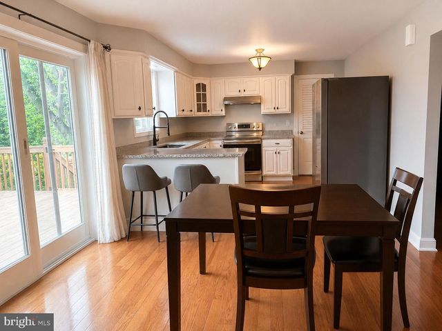 25 TURNBRIDGE DR, Lancaster, PA 17603