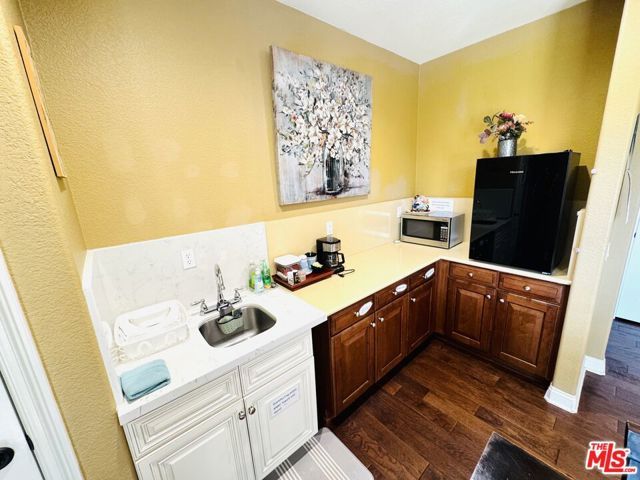 8150 Julie Court, Hesperia, CA 92345