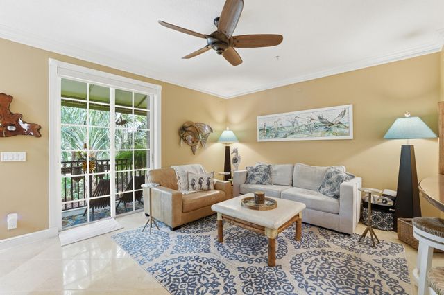 135 W Indian Crossing Circle, Jupiter, FL 33458