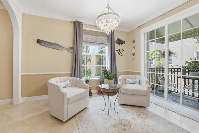 135 W Indian Crossing Circle, Jupiter, FL 33458
