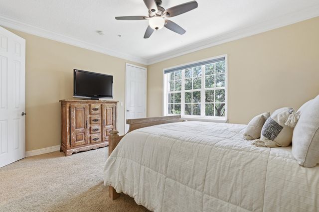 135 W Indian Crossing Circle, Jupiter, FL 33458