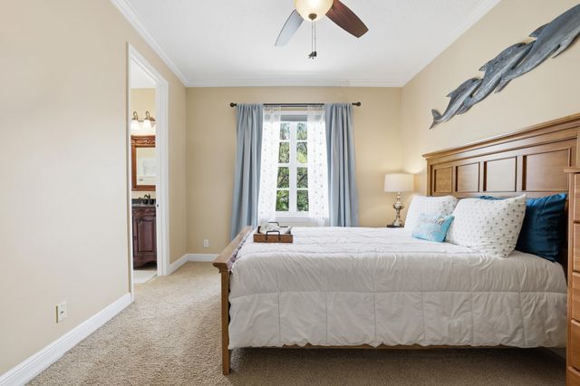 135 W Indian Crossing Circle, Jupiter, FL 33458