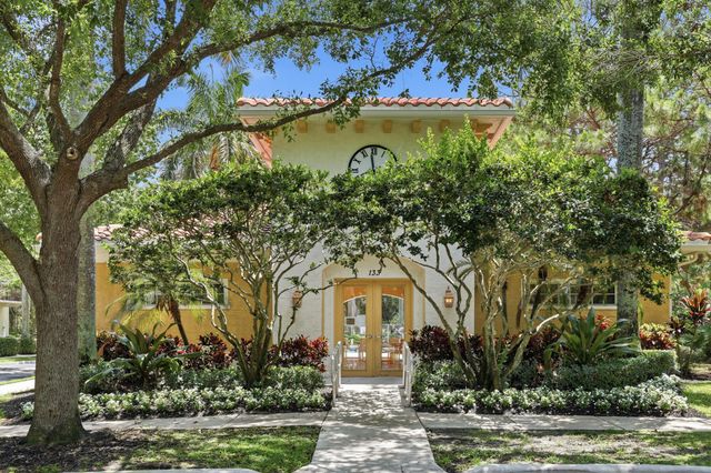 135 W Indian Crossing Circle, Jupiter, FL 33458