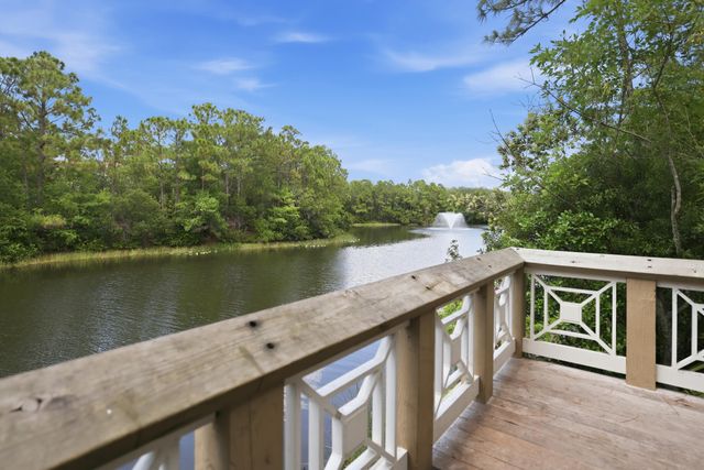 135 W Indian Crossing Circle, Jupiter, FL 33458