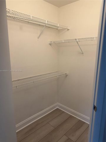 4847 Via Palm Lks 1007, West Palm Beach, FL 33417