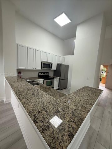 4847 Via Palm Lks 1007, West Palm Beach, FL 33417