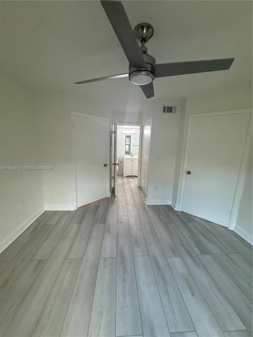 4847 Via Palm Lks 1007, West Palm Beach, FL 33417