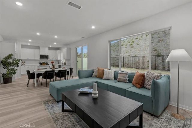 920 Porta Marina Lane, Lake Elsinore, CA 92530