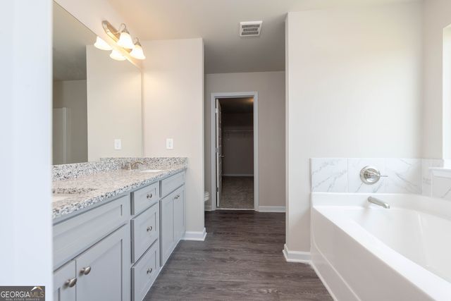 8 Purackal Lane, Statham, GA 30666