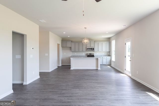 8 Purackal Lane, Statham, GA 30666