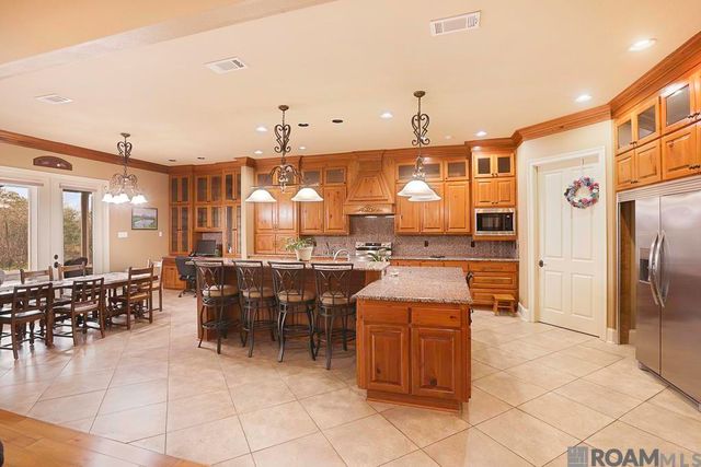 6919 Lagoon Ct, Greenwell Springs, LA 70739