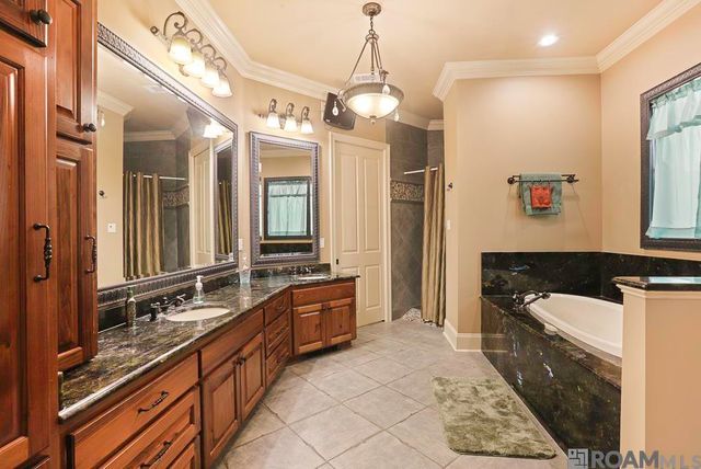 6919 Lagoon Ct, Greenwell Springs, LA 70739