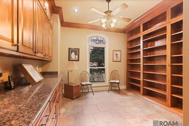 6919 Lagoon Ct, Greenwell Springs, LA 70739