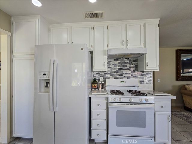 13636 Cordelia, Victorville, CA 92392