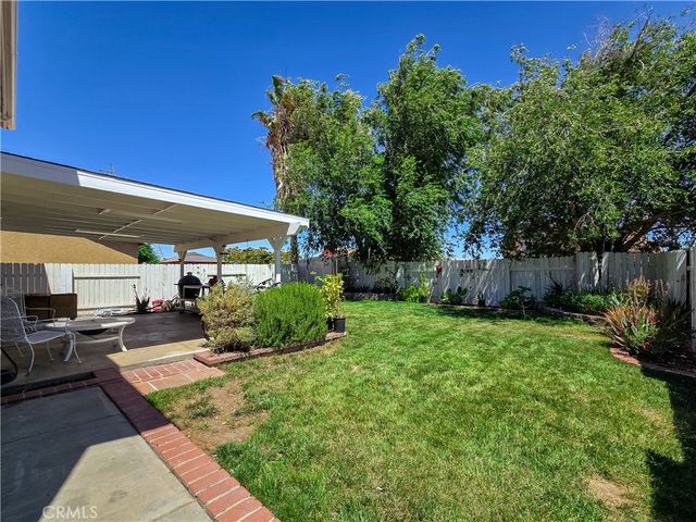 13636 Cordelia, Victorville, CA 92392