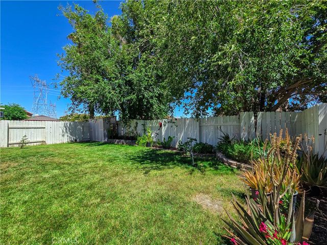 13636 Cordelia, Victorville, CA 92392