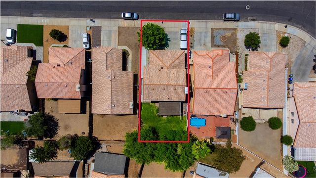 13636 Cordelia, Victorville, CA 92392