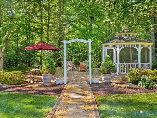 3010 St Marys Way, Powhatan, VA 23139