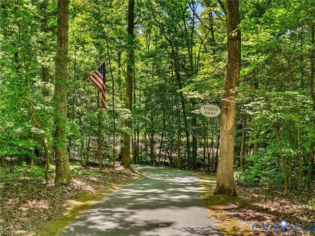 3010 St Marys Way, Powhatan, VA 23139