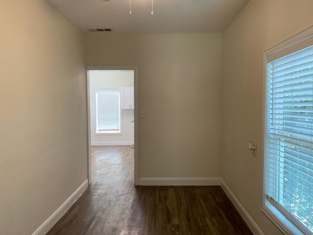 2222 W BOND Street, Denison, TX 75020
