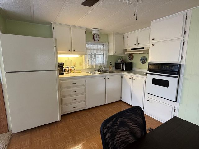4833 BOCA RATON AVENUE, Sarasota, FL 34234