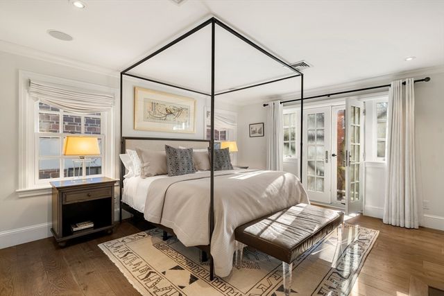 6 West Hill Place, Boston, MA 02114