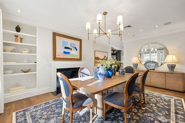 6 West Hill Place, Boston, MA 02114