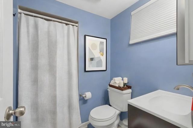 10807 HILL TOP DR, Fort Washington, MD 20744