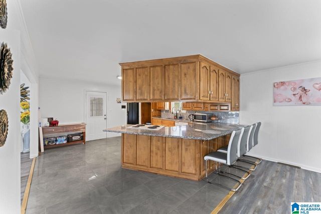 815 NONIDEZ CIRCLE, Bessemer, AL 35022