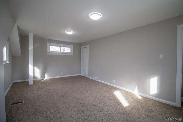 14888 Sunbury Street, Livonia, MI 48154