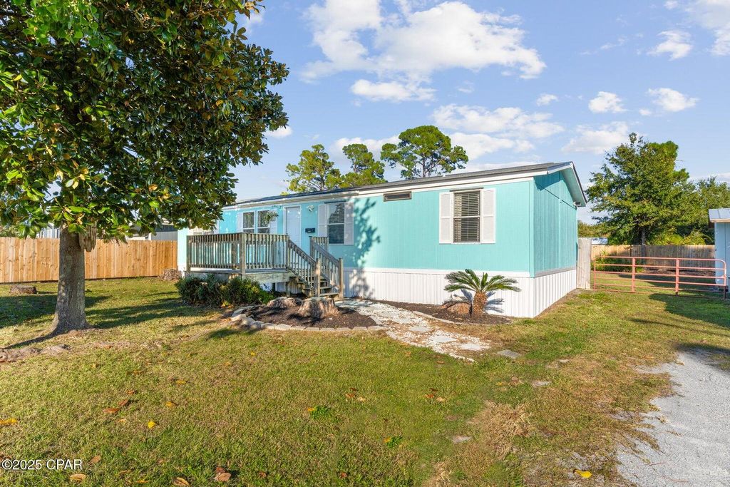 433 Water Oak Circle, Panama City Beach, FL 32408