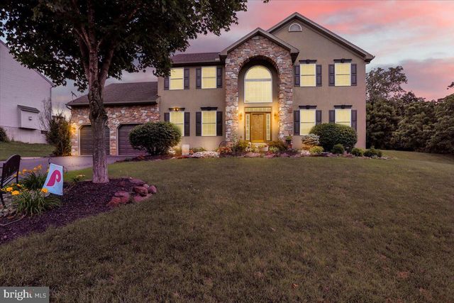 207 BUCKHEAD LN, Douglassville, PA 19518