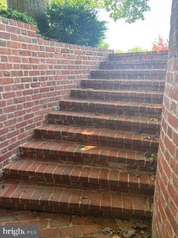 12924 CLOPPER RD, Hagerstown, MD 21742