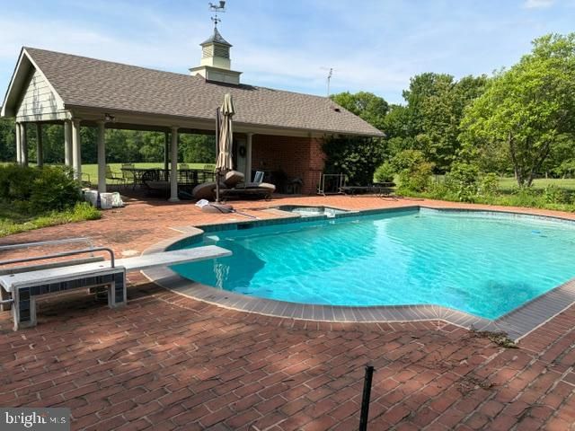 12924 CLOPPER RD, Hagerstown, MD 21742