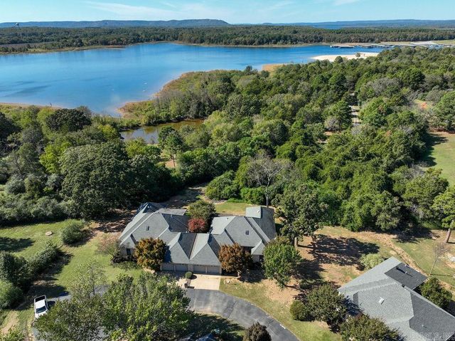 4 Vinegar Hill Lane, Heber Springs, AR 72543