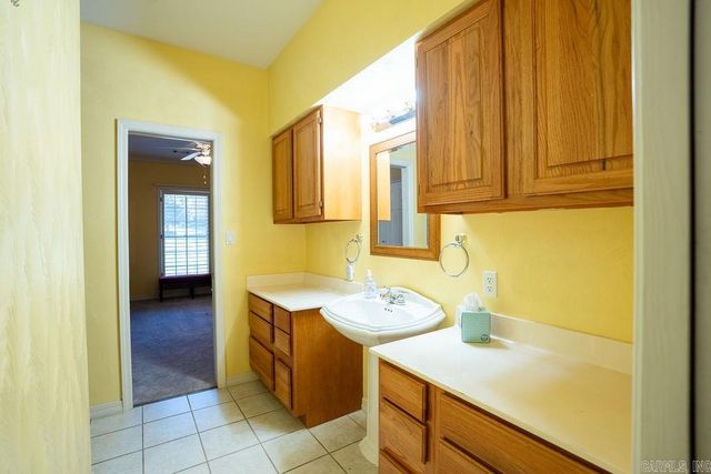 4 Vinegar Hill Lane, Heber Springs, AR 72543