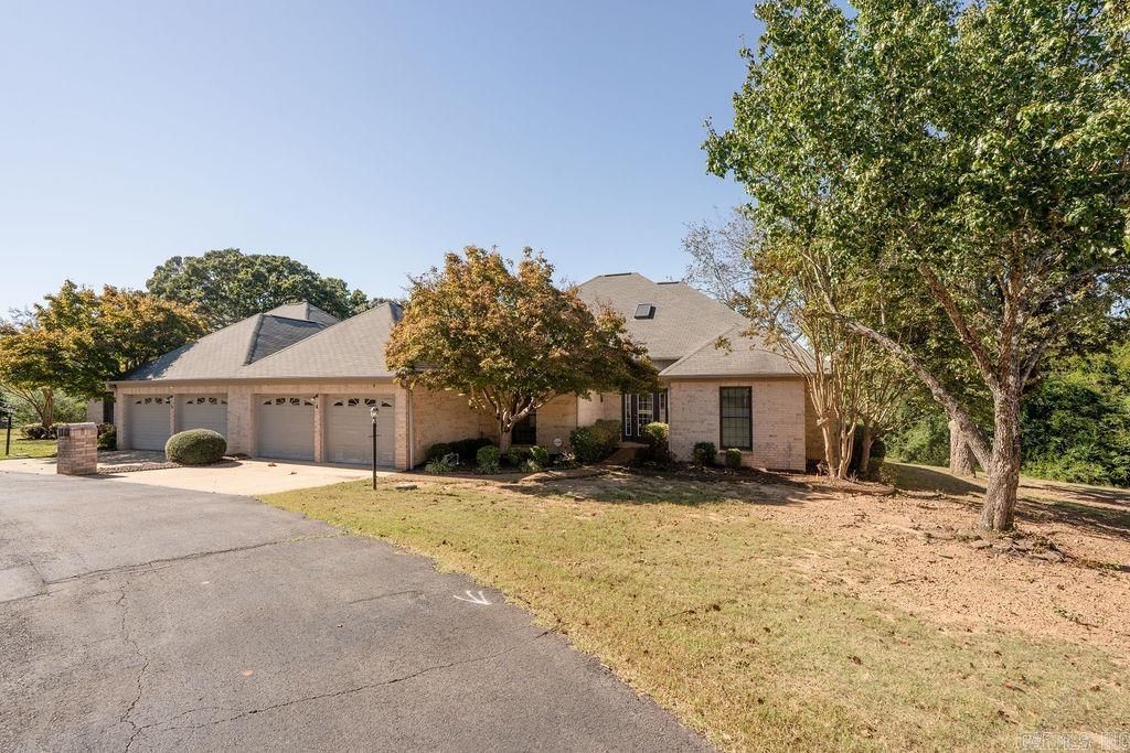 4 Vinegar Hill Lane, Heber Springs, AR 72543