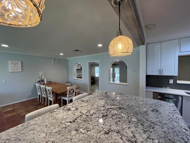 620 NE 9th Avenue, Boynton Beach, FL 33435