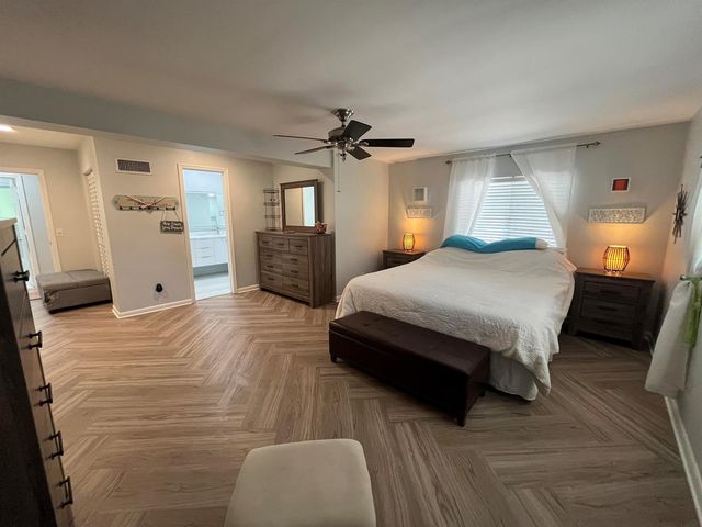 620 NE 9th Avenue, Boynton Beach, FL 33435