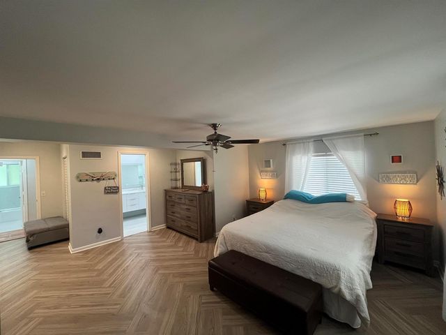 620 NE 9th Avenue, Boynton Beach, FL 33435