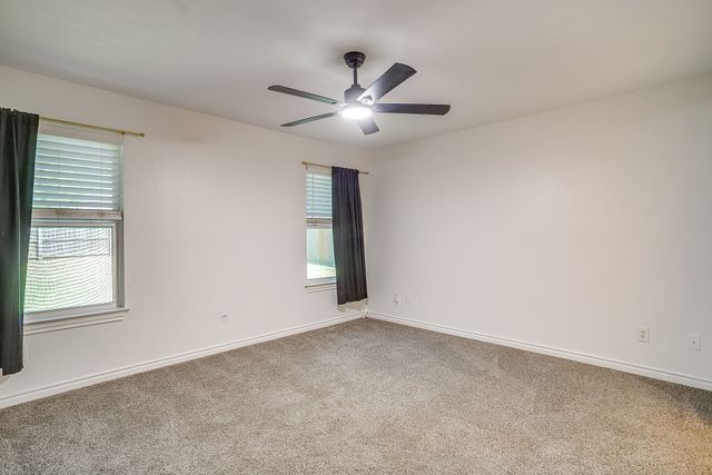 636 Cumberland Drive, Burleson, TX 76028