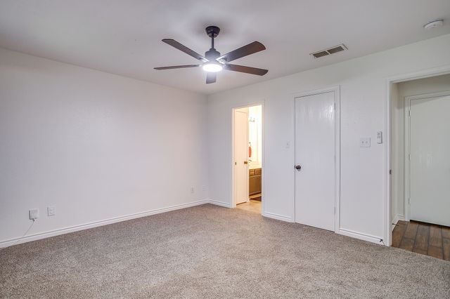 636 Cumberland Drive, Burleson, TX 76028