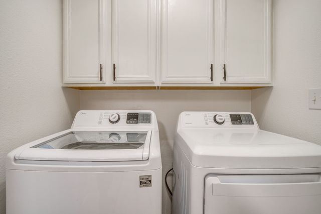 636 Cumberland Drive, Burleson, TX 76028