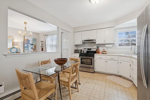 1702 Lakeview Avenue, Seaford, NY 11783