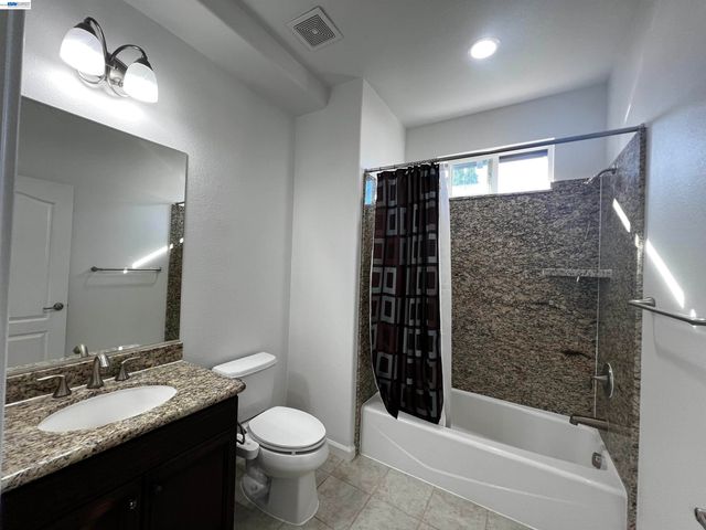 5556 Wells Ln, San Ramon, CA 94582