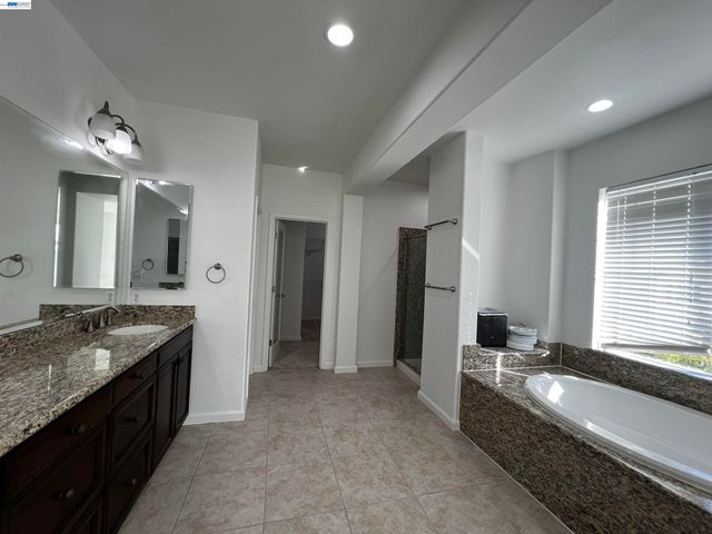 5556 Wells Ln, San Ramon, CA 94582